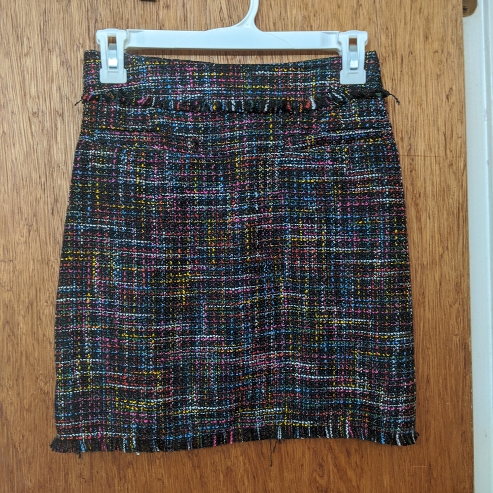 Short H&M woven style skirt